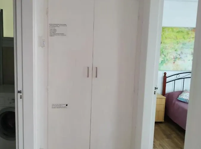 Appartement Mikis' 1 Bedroom Near The And Center