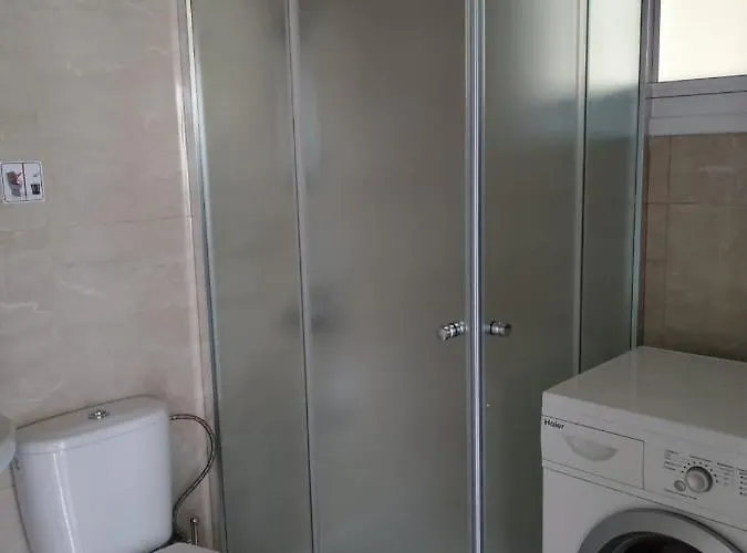 Apartmán Mikis' 1 Bedroom Near The And Center *