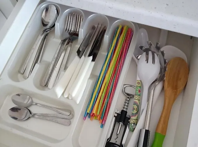 Mikis' 1 Bedroom Near The And Center Apartmán