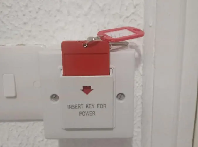 Mikis' 1 Bedroom Near The And Center Apartmán Larnaca